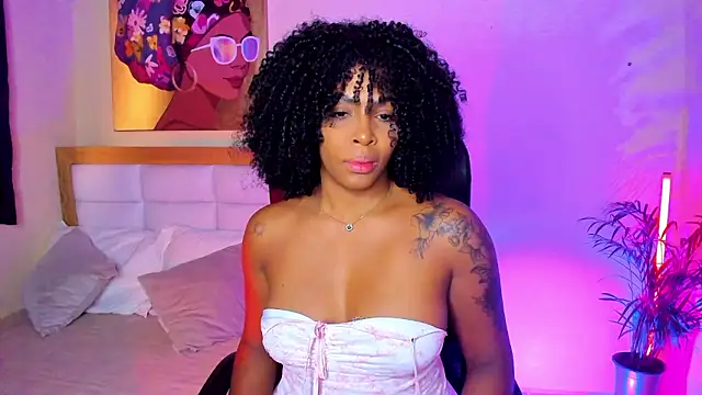 AitanaBrown  online show from 9, 2, 2026