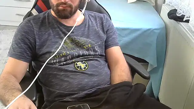 crazybaby5461 online show from 15, 2, 2026