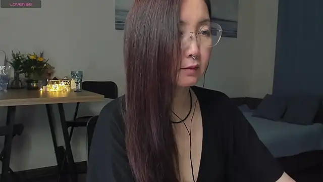 AvroraSakura online show from 3, 3, 2025