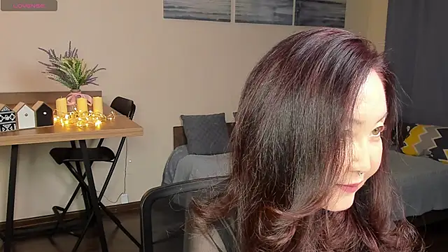 AvroraSakura online show from 7, 2, 2026