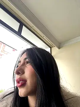 isabella jade online show from 16, 9, 2025