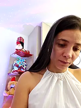 Snapshot of miaeyes chatting on 20, 12, 2024 miaeyes online show from 20, 12, 2024