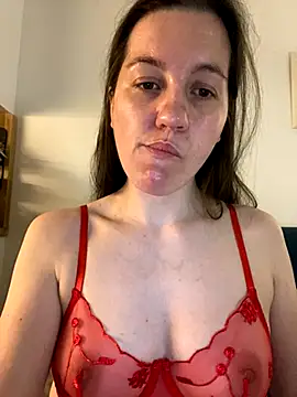 Nicole-Ray online show from 23, 11, 2025