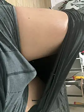 Snapshot of elvis0966 chatting on 30, 12, 2024 elvis0966 online show from 30, 12, 2024