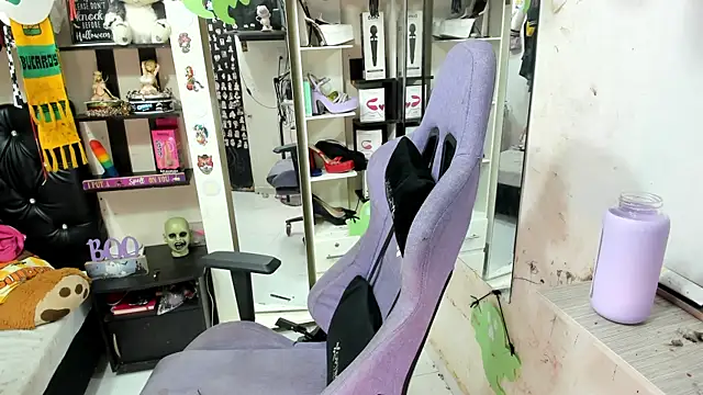 allsson queen online show from 30, 10, 2025