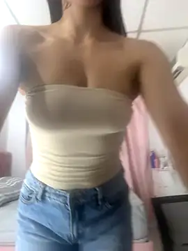 victoria 027 online show from 5, 12, 2025