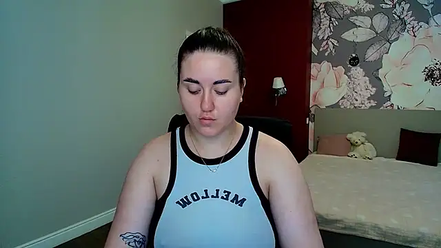 Roxie Bradley online show from 7, 7, 2026
