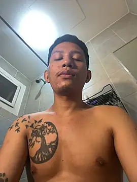 xlovercum online show from 12, 2, 2026