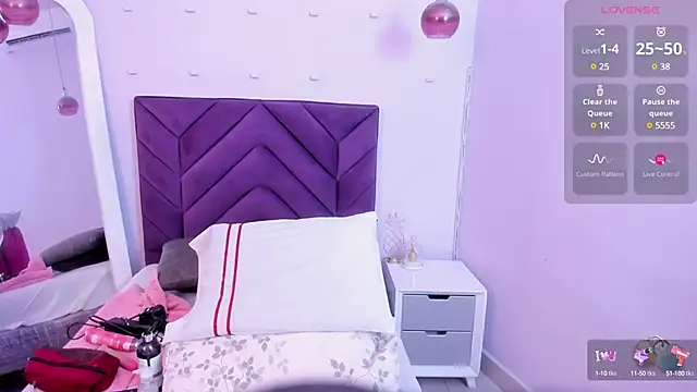 haileystone online show from 19, 3, 2025