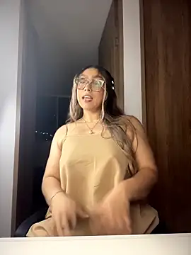 Im sophiie online show from 19, 3, 2026