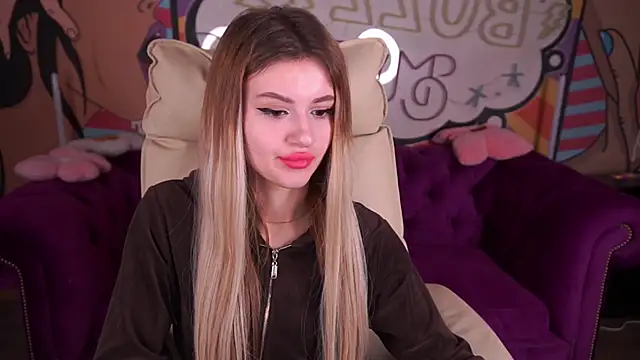 Snapshot of Lili_Danger chatting on 14, 12, 2024 Lili Danger online show from 14, 12, 2024