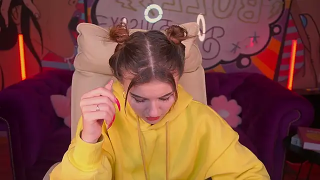 Snapshot of Lili_Danger chatting on 28, 1, 2025 Lili Danger online show from 28, 1, 2025