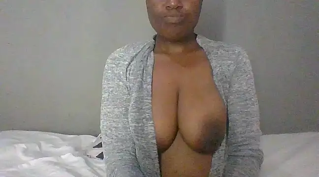 BeejayLoverxx online show from 4, 3, 2025