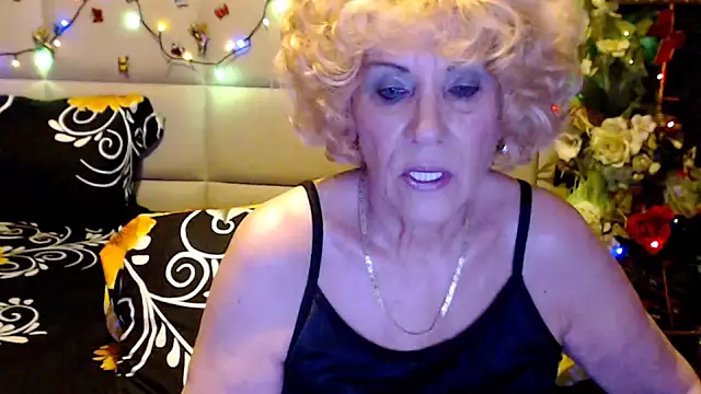 HappyWomanOn online show from 7, 4, 2026