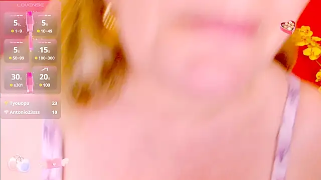 Snapshot of Nayla_Garner chatting on 17, 3, 2025 Nayla Garner online show from 17, 3, 2025