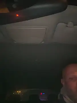 Snapshot of davigochi77bcn chatting on 6, 3, 2025 davigochi77bcn online show from 6, 3, 2025