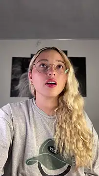 Irisweet  online show from 16, 11, 2025