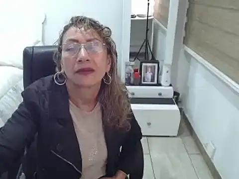 Snapshot of jesy_hot chatting on 16, 2, 2025 jesy hot online show from 16, 2, 2025