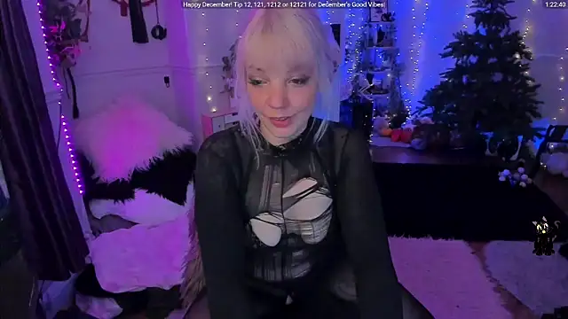 AliceW0lf online show from 4, 12, 2025