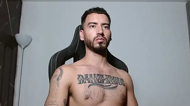 Snapshot of Dangerous-Men chatting on 5, 2, 2025 Dangerous-Men online show from 5, 2, 2025