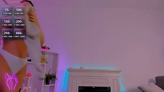 Alice in the  Wonderland online show from 5, 2, 2025