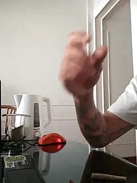 Elnonoykeila77 online show from 8, 2, 2026