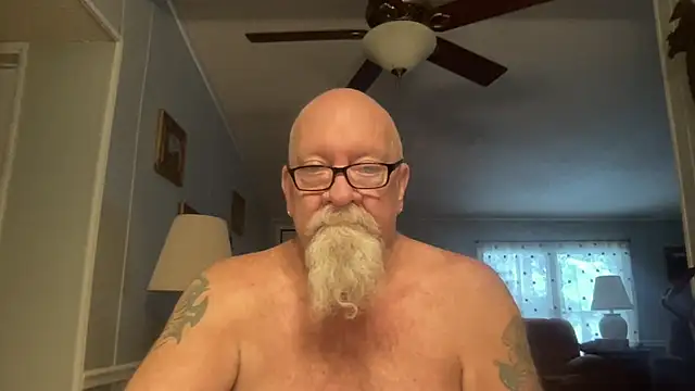 Snapshot of kcbace61760 chatting on 15, 12, 2025 kcbace61760 online show from 15, 12, 2025