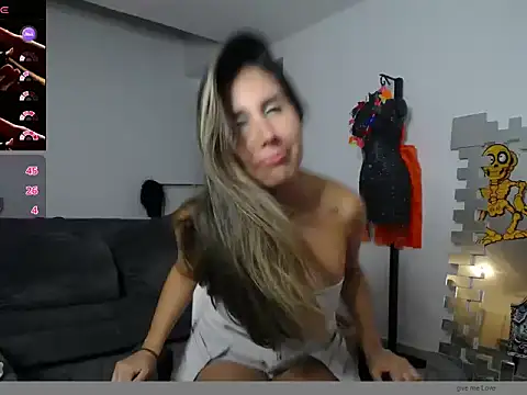 Snapshot of _Luna07 chatting on 25, 9, 2025 Luna07 online show from 25, 9, 2025