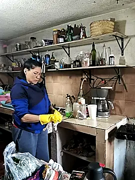 Snapshot of LaInsaciableIntensa chatting on 15, 1, 2026 LaInsaciableIntensa online show from 15, 1, 2026