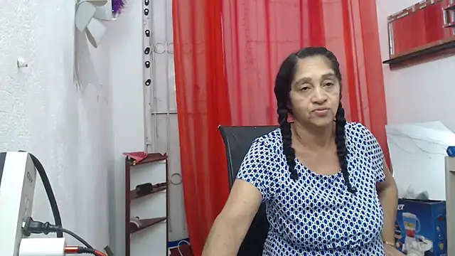 heyline milf online show from 26, 5, 2026