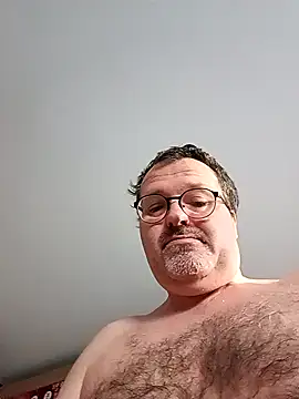 Snapshot of mike9473 chatting on 17, 3, 2026 mike9473 online show from 17, 3, 2026