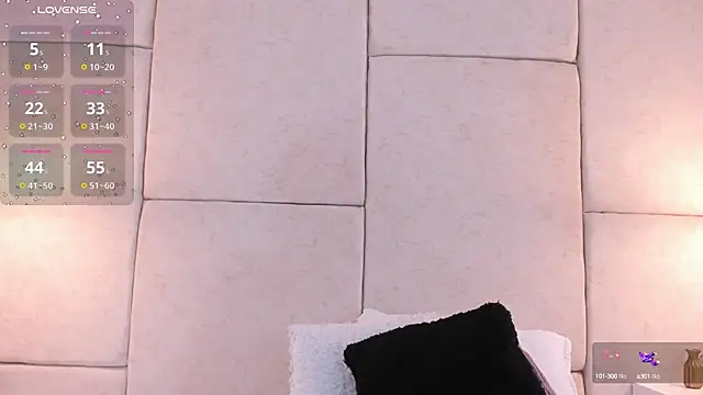 aisha vs online show from 16, 1, 2025