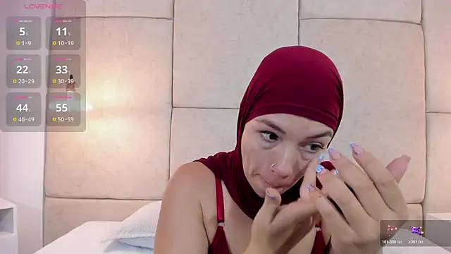 aisha vs online show from 11, 2, 2026