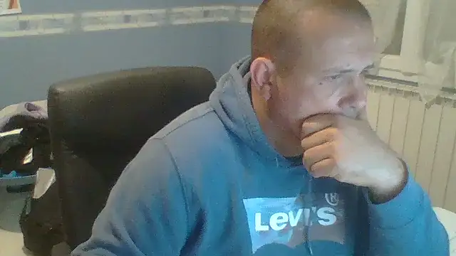 manubm03 online show from 13, 10, 2025