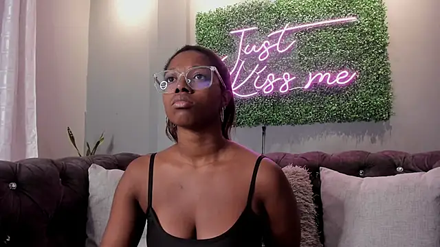 nilosolem online show from 28, 3, 2026