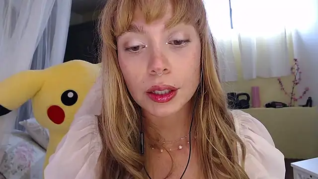 Snapshot of SamaraNight chatting on 1, 7, 2026 SamaraNight online show from 1, 7, 2026