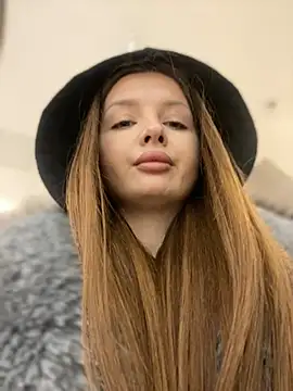 Snapshot of KrisMagnoly chatting on 17, 2, 2026 KrisMagnoly online show from 17, 2, 2026