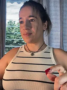 Antonellachic73 online show from 13, 12, 2024