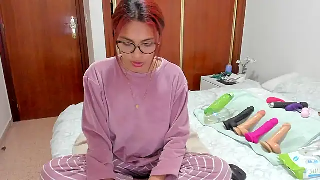 Honney sugar19 online show from 6, 4, 2026