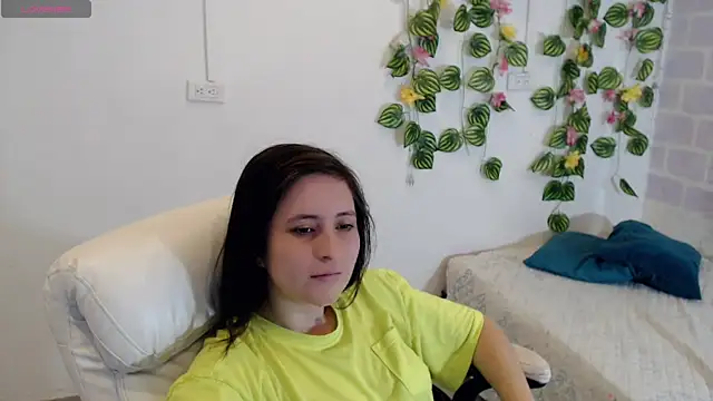 tania sweet   online show from 30, 10, 2025