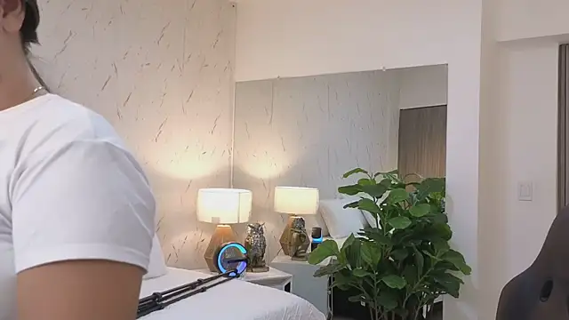 ava blue online show from 25, 2, 2026