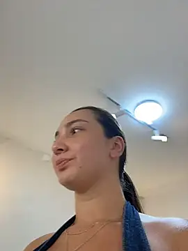 Snapshot of ava_blue chatting on 3, 3, 2026 ava blue online show from 3, 3, 2026