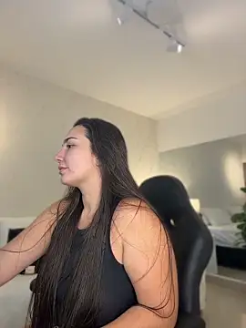 Snapshot of ava_blue chatting on 15, 4, 2026 ava blue online show from 15, 4, 2026