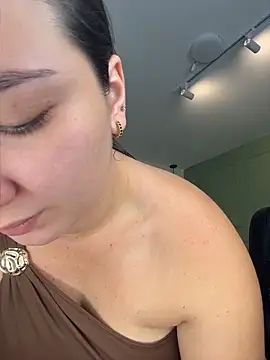 Snapshot of ava_blue chatting on 12, 7, 2026 ava blue online show from 12, 7, 2026