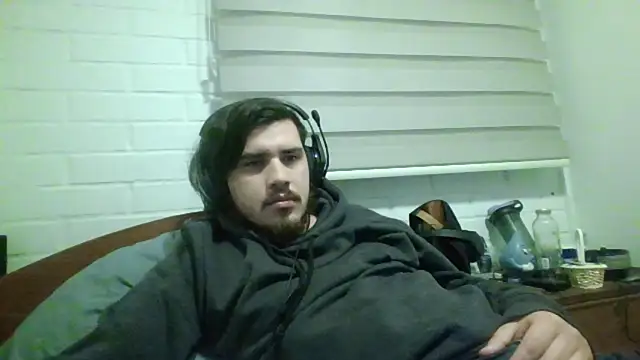 hung weeb online show from 23, 6, 2026