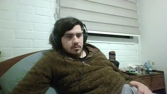 hung weeb online show from 29, 7, 2026