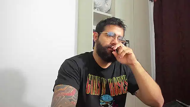 Snapshot of _Coddygold_ chatting on 13, 4, 2026 Coddygold online show from 13, 4, 2026