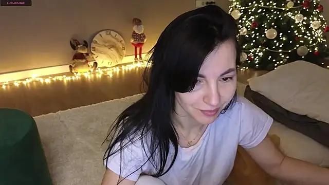 Mary love16 online show from 24, 12, 2024