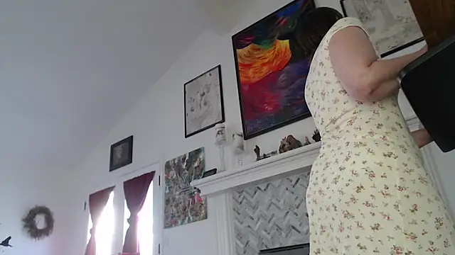 Snapshot of AuroraWillows chatting on 11, 3, 2025 AuroraWillows online show from 11, 3, 2025