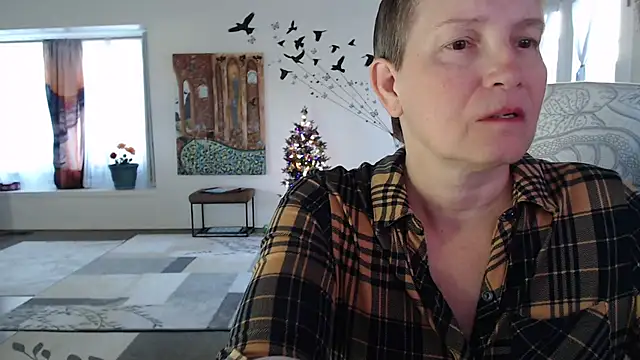 Snapshot of AuroraWillows chatting on 28, 11, 2025 AuroraWillows online show from 28, 11, 2025